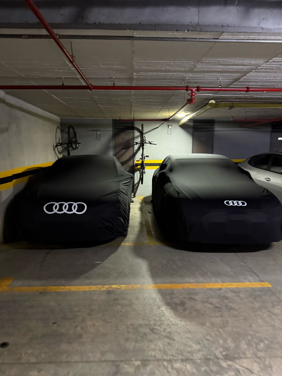 Personaliza tu pijama Audi