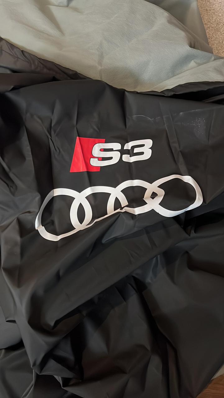 Personaliza tu pijama Audi