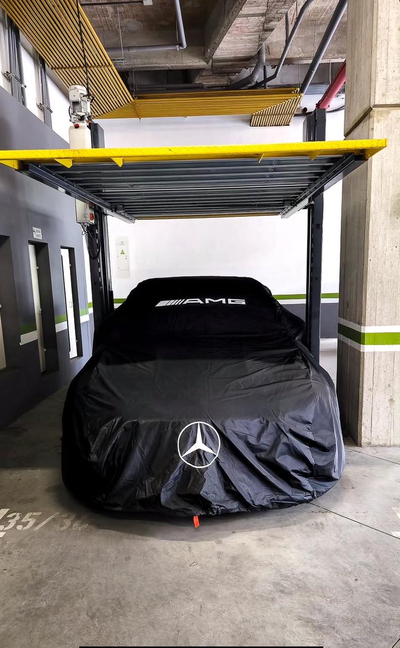 Pijama premium Mercedes-Benz